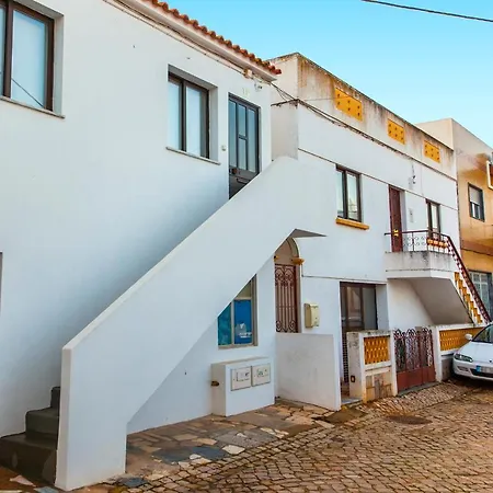 B16 - Casa Dos Montes In